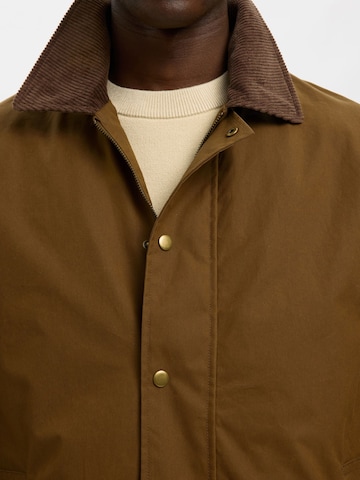 SELECTED Overgangsjakke i brun
