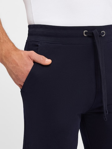 Nils Sundström Regular Shorts in Blau