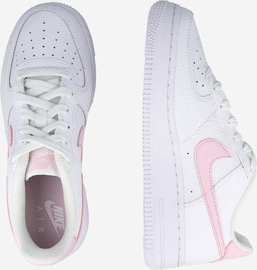 Nike Sportswear Sneaker 'Air Force 1' i vit