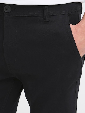 Regular Pantalon chino ' BHMStino ' BLEND en noir
