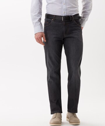 BRAX Regular Jeans in Grau: predná strana