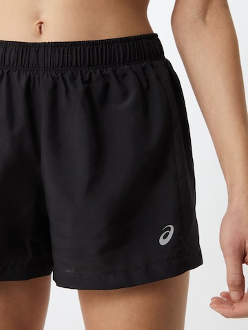 ASICS Regular Sportshorts in Schwarz