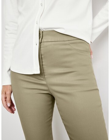 Coupe slim Pantalon GERRY WEBER en gris