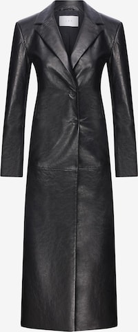 V S P Between-Seasons Coat 'Laurence' in Black: front