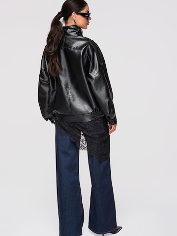 Ombre Between-Season Jacket in Black