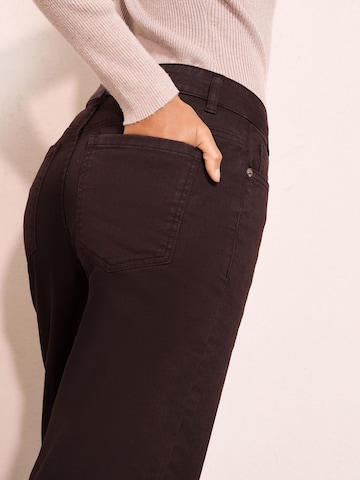 Friends Like These Широки крачоли Дънки в кафяво