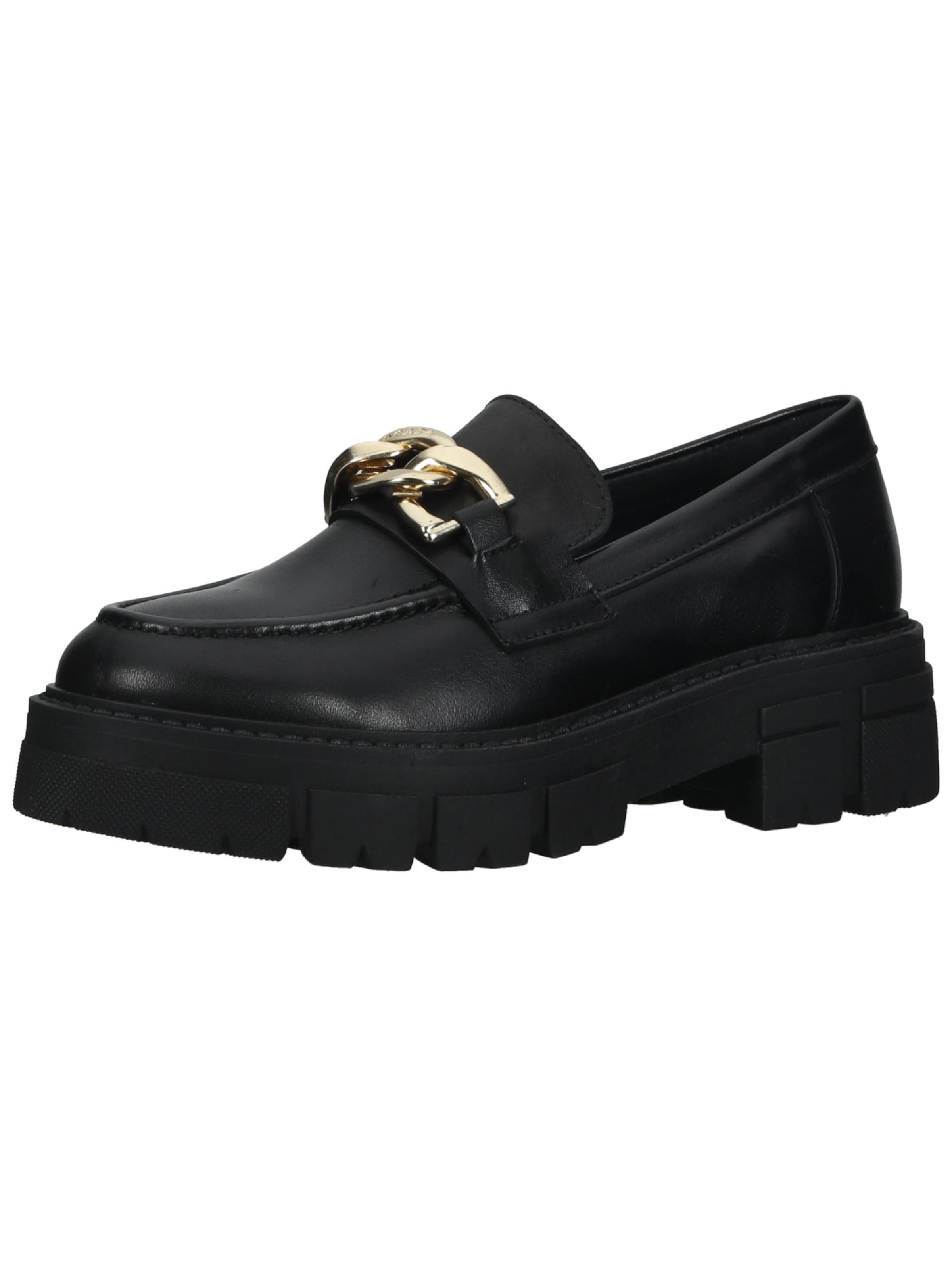 SCAPA Slip-ons in Black: front
