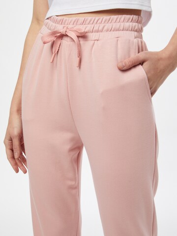 DeFacto - Tapered Pantalón en rosa