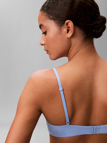 Calvin Klein Balconette BH in Blauw