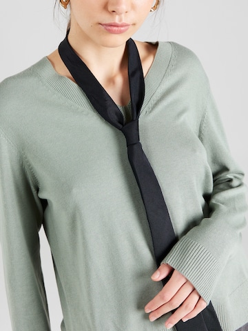 s.Oliver Sweater in Green