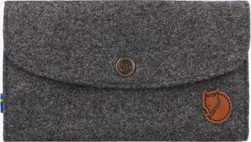 Fjällräven Wallet in Grey: front