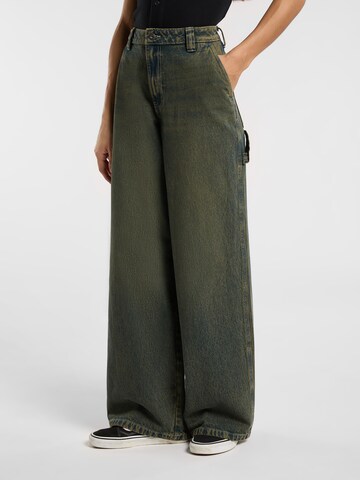 DICKIES Wide leg Byxa 'HILHAM' i grön