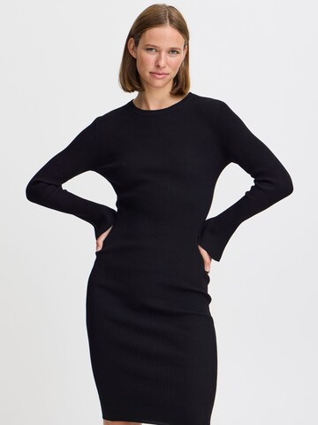 Abito in maglia di b.young in nero