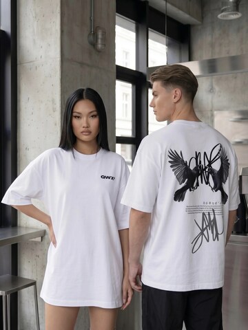 QWX2 Shirt 'UNITY' in Wit