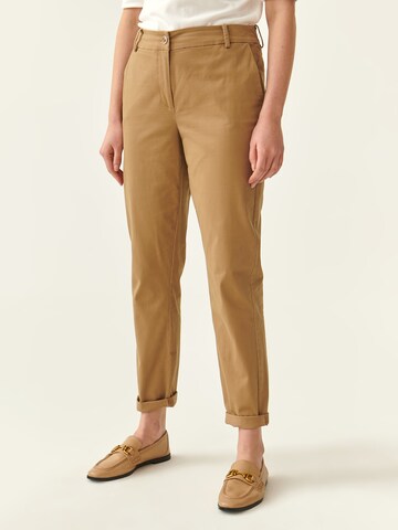 Slimfit Pantaloni chino 'Misa' di TATUUM in beige: frontale