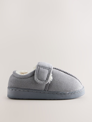 Pantofi de la Next pe gri
