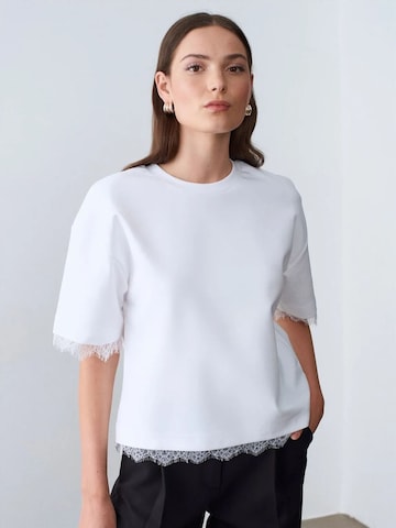 Dilvin - Camisa em branco: frente