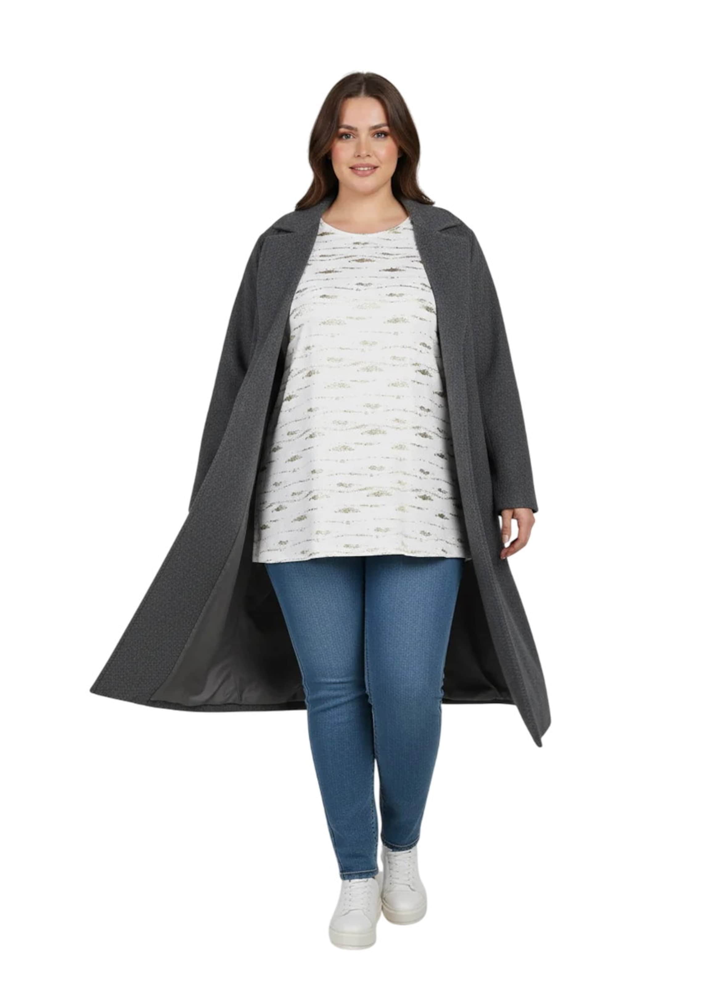 Shape Of You Shirt in Wit