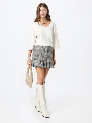 Peppercorn Sweater 'Rosalia' in White