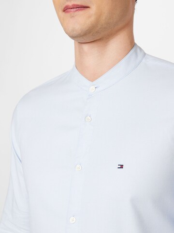 Tommy Hilfiger Tailored - Ajuste estrecho Camisa en azul