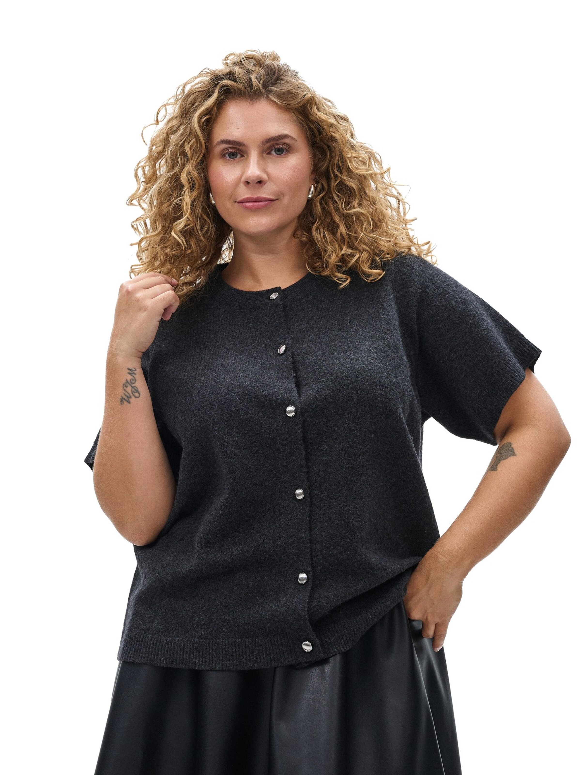 Zizzi Strickjacke 'Cavista' in Grau: Vorderseite