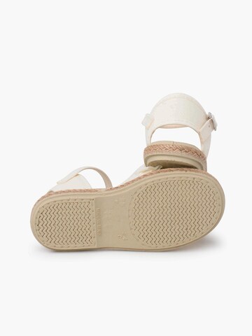 Sandalo di Pisamonas in beige