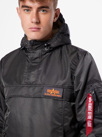 ALPHA INDUSTRIES Regular fit Átmeneti dzseki - szürke