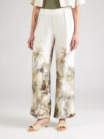 monari Wide leg Pants in White: front