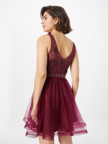 Robe de cocktail Laona en rouge