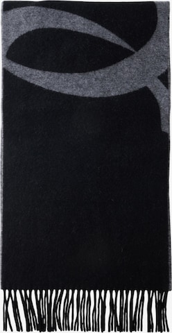 Lala Berlin - Chal en negro: frente