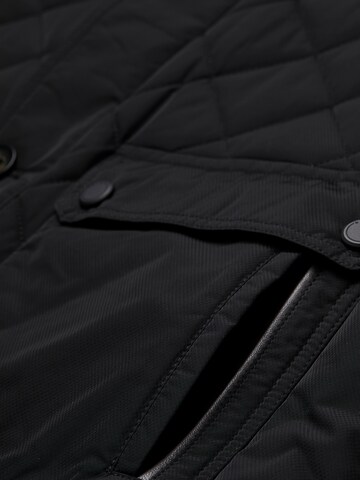 bugatti Kevad-sügisjope, värv must