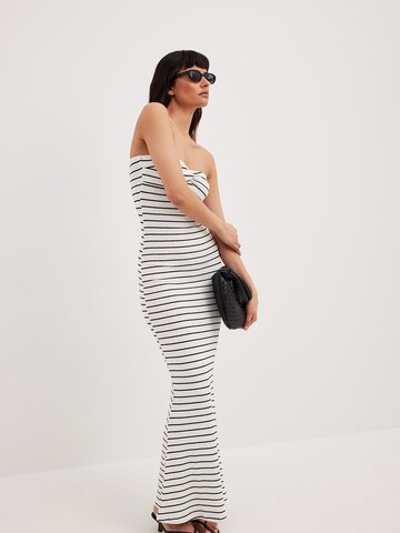 NA-KD Dress in Black: front
