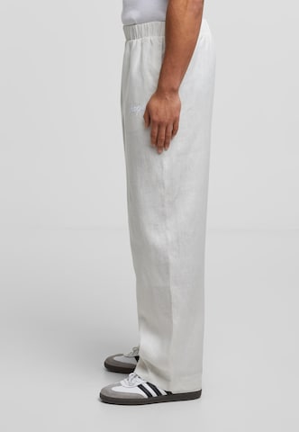 Regular Pantalon Pequs en blanc
