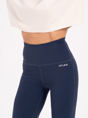 MYLAVIE by Sarah Harrison Bootcut Sporthose in Blau