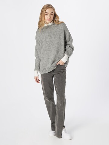 UNITED COLORS OF BENETTON Pullover in Grau