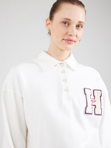 Tommy Jeans Sweatshirt in Beige