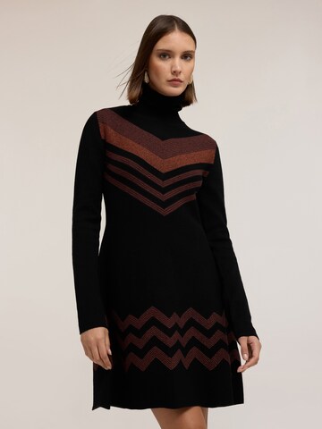 Robe MOTIVI en noir
