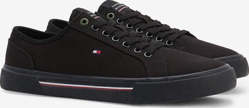 TOMMY HILFIGER Låg sneaker i svart