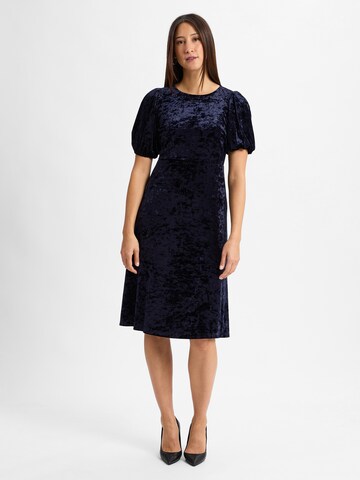 Marie Lund Dress in Blue: front