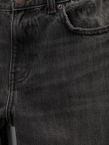 Pull&Bear Normalny krój Jeansy w kolorze czarny