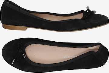 COX Ballerina 38 in Schwarz: Vorderseite
