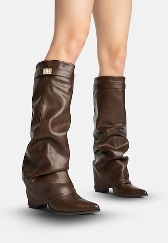Salinyang Stiefel in Braun