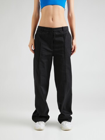 Regular Pantaloni de la ADIDAS ORIGINALS pe negru: față