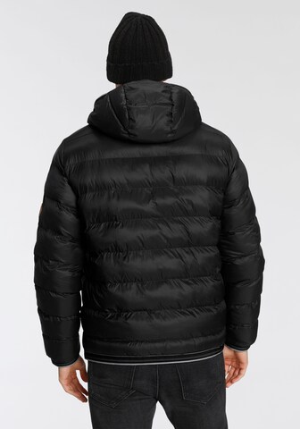 TIMBERLAND Steppjacke in Schwarz