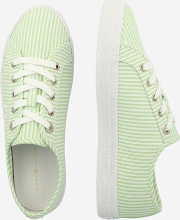 TOMMY HILFIGER Sneakers in Green