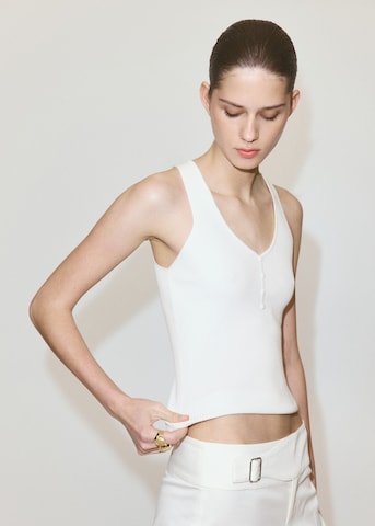 Tops en tricot 'LANITA' MANGO en beige : devant