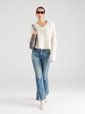 AMERICAN VINTAGE Sweter 'BYMI' w kolorze biały