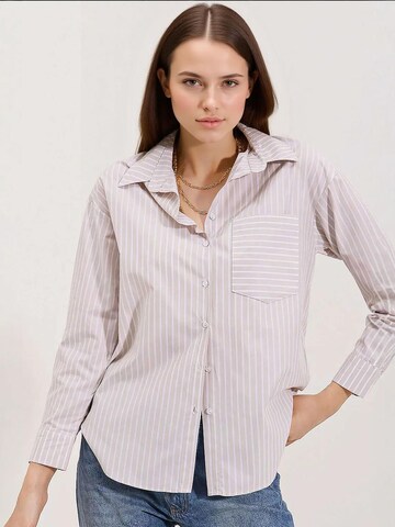 Bigdart - Blusa em roxo: frente