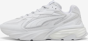 PUMA Platform trainers 'Fade' in White: front