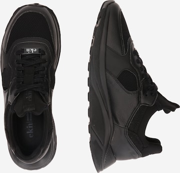 Sneaker low 'Larch' de la EKN Footwear pe negru